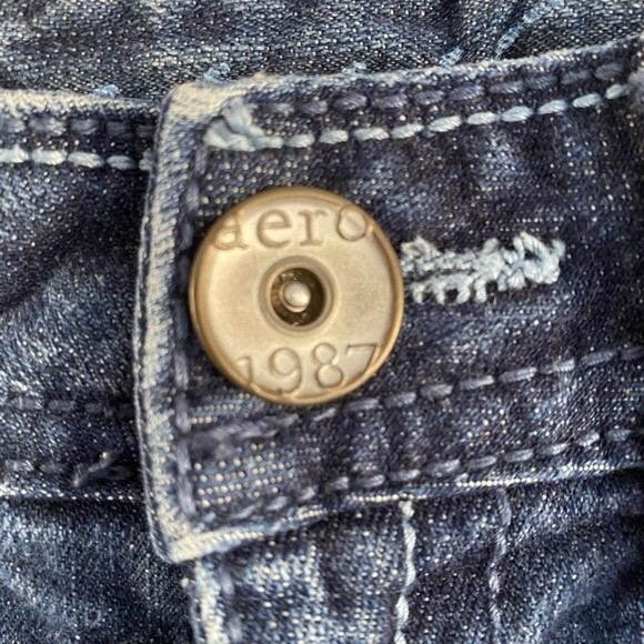 Ladies Teens Womens Aeropostale Bermuda Blue Jean shorts sz 1/2 - Picture 2 of 8